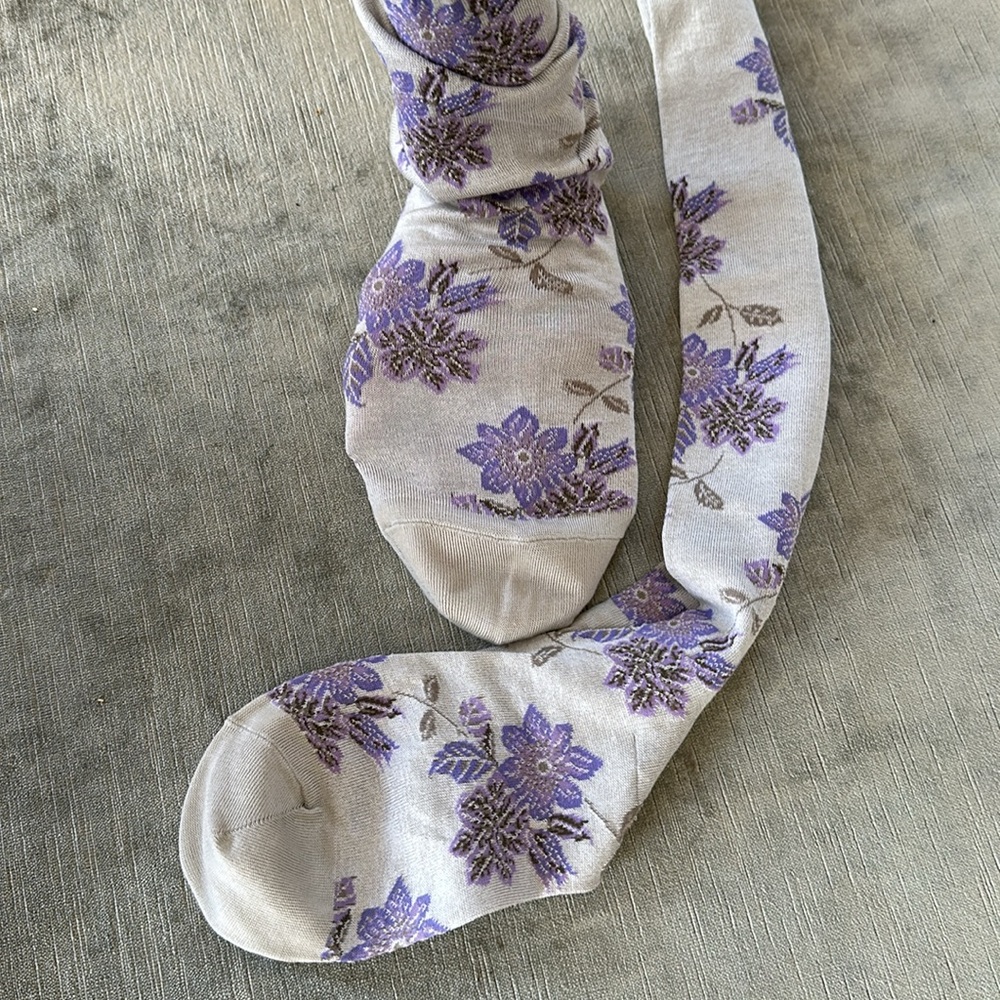 Long Knee high cotton stockings socks Floral Embroidery Skinny legs Elastic